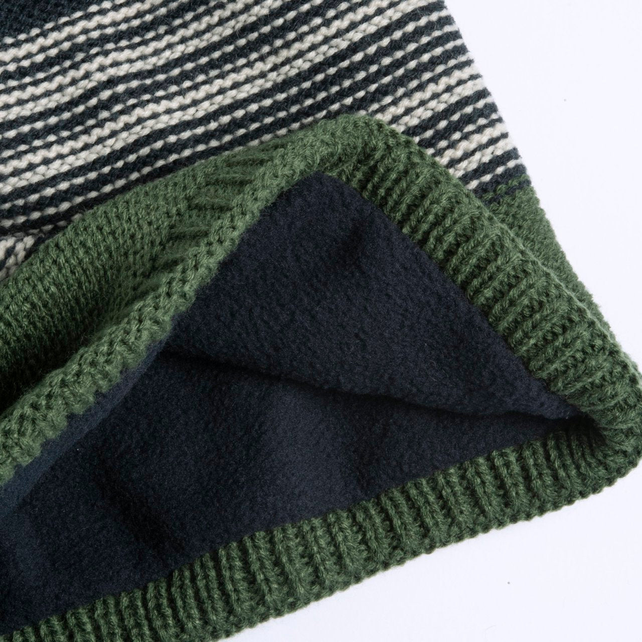 Set cappello con scaldacollo