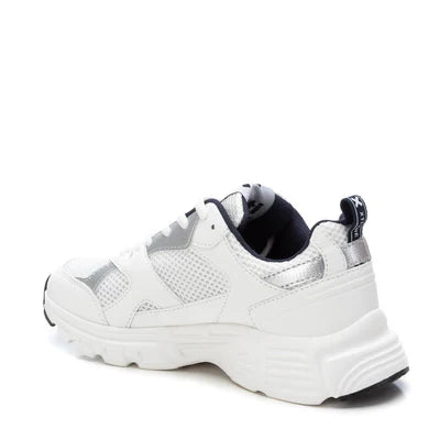 Sneakers stringate