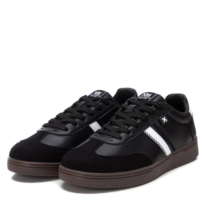 Sneakers stringate