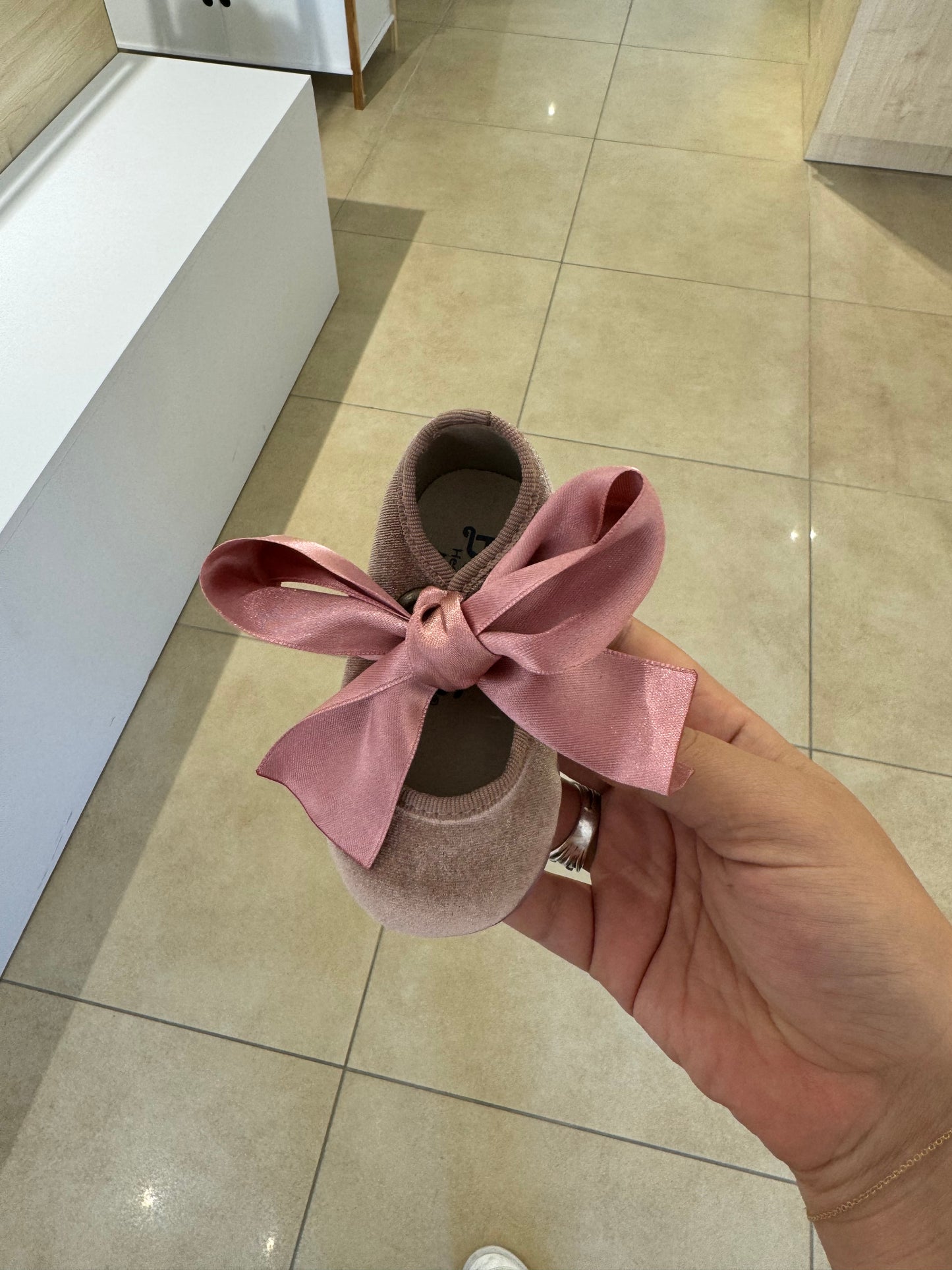 Ballerine in velluto con fiocco in raso