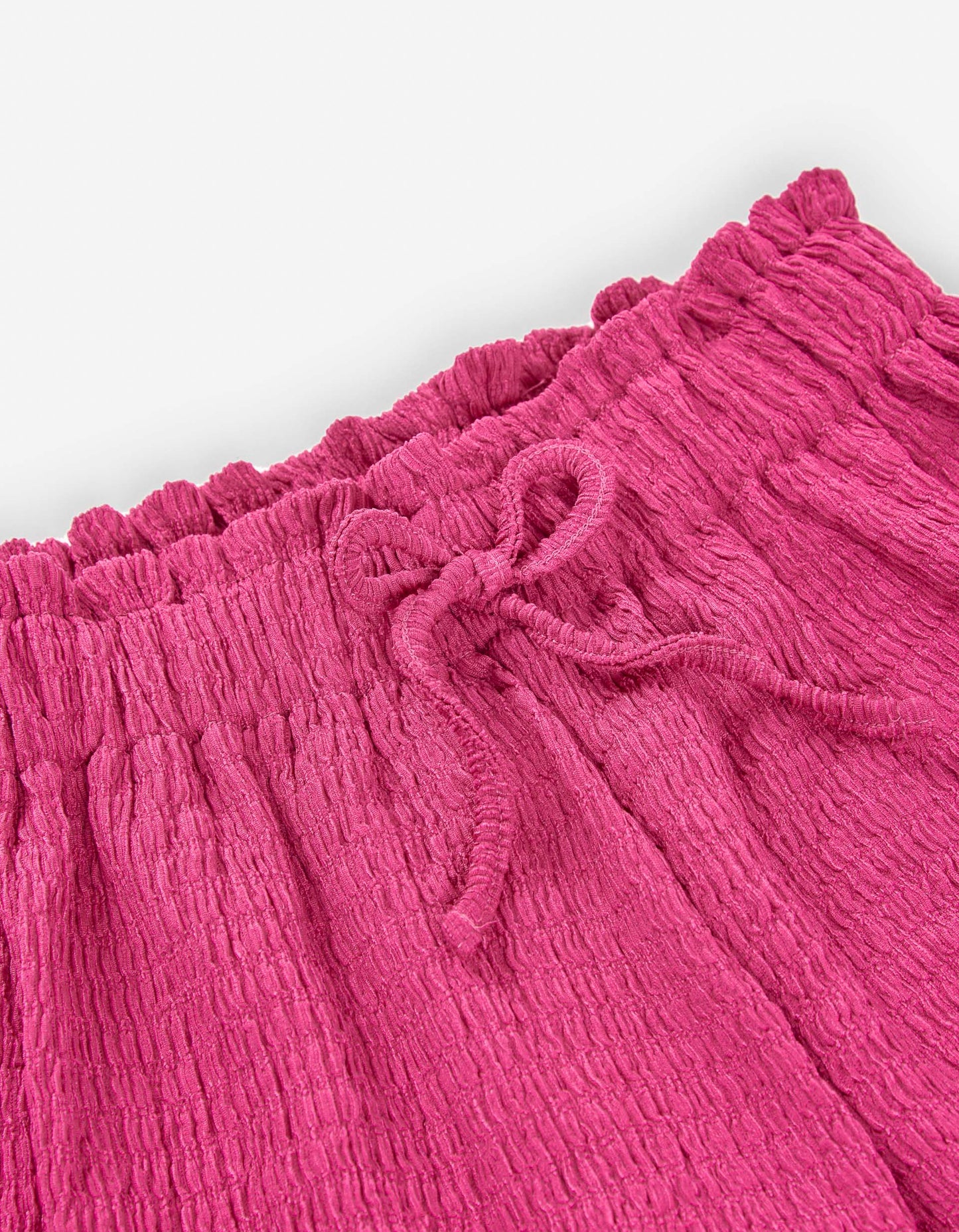 Pantaloncini in tessuto stropicciato