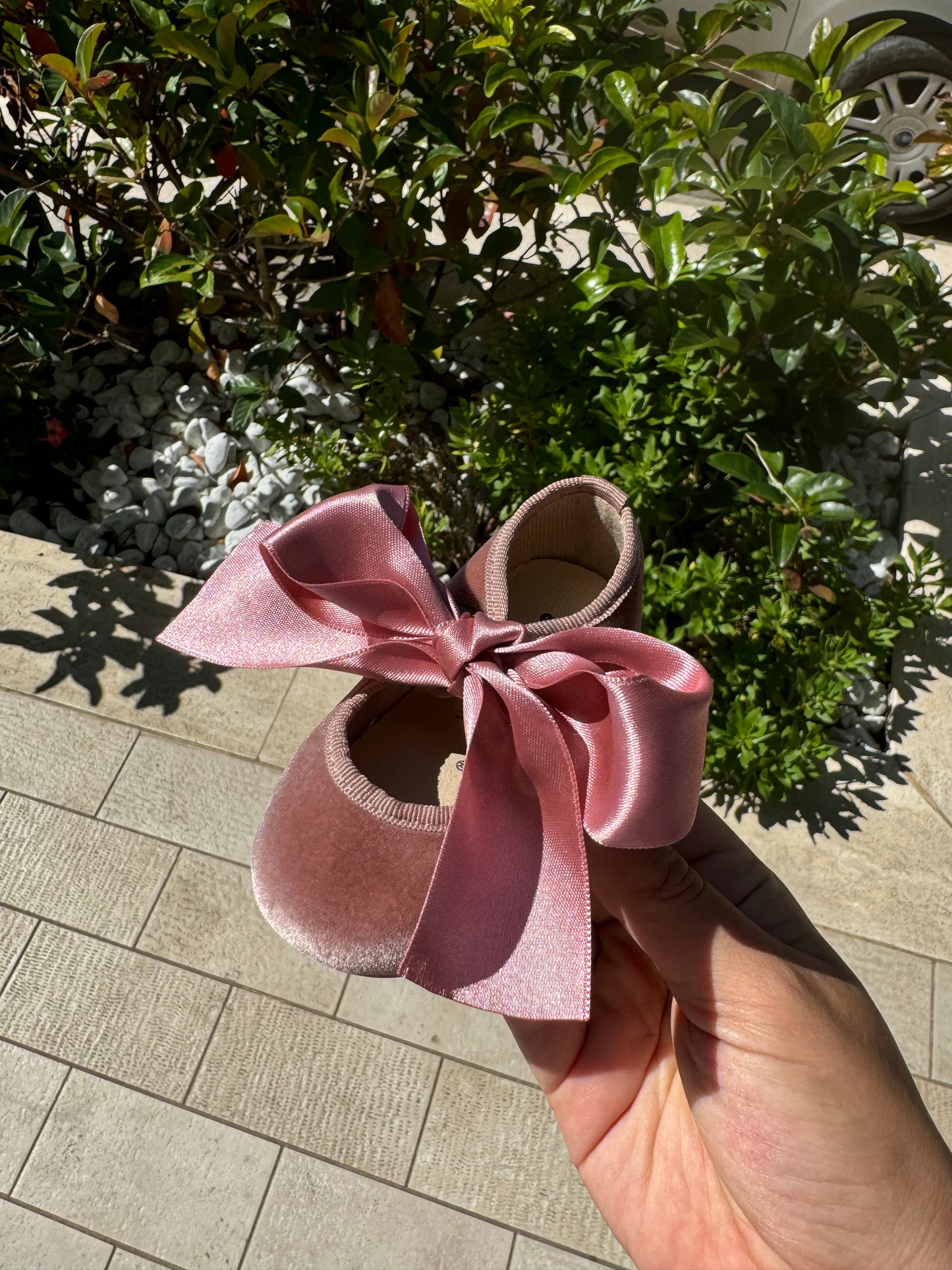 Ballerine in velluto con fiocco in raso