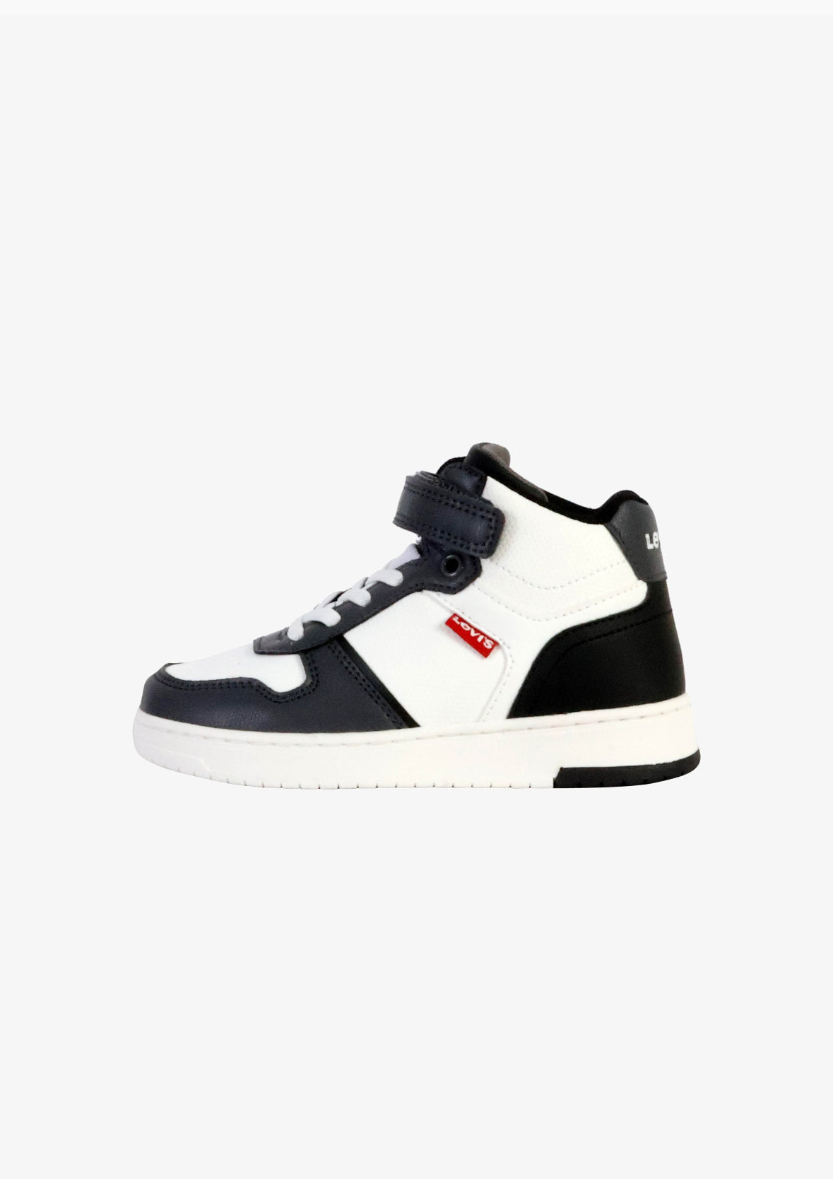 Sneakers Basket