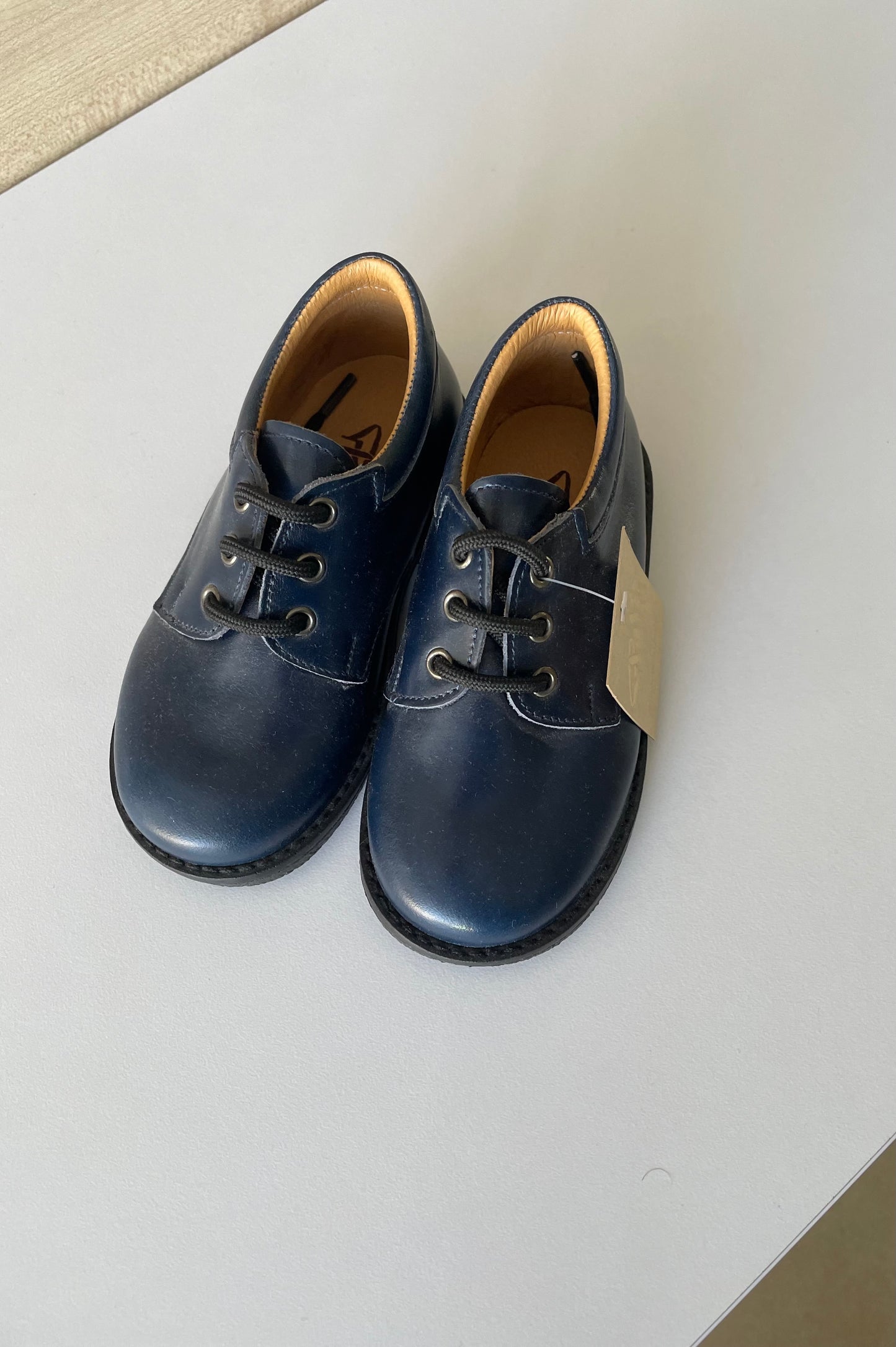 Scarpa Elegante Platis