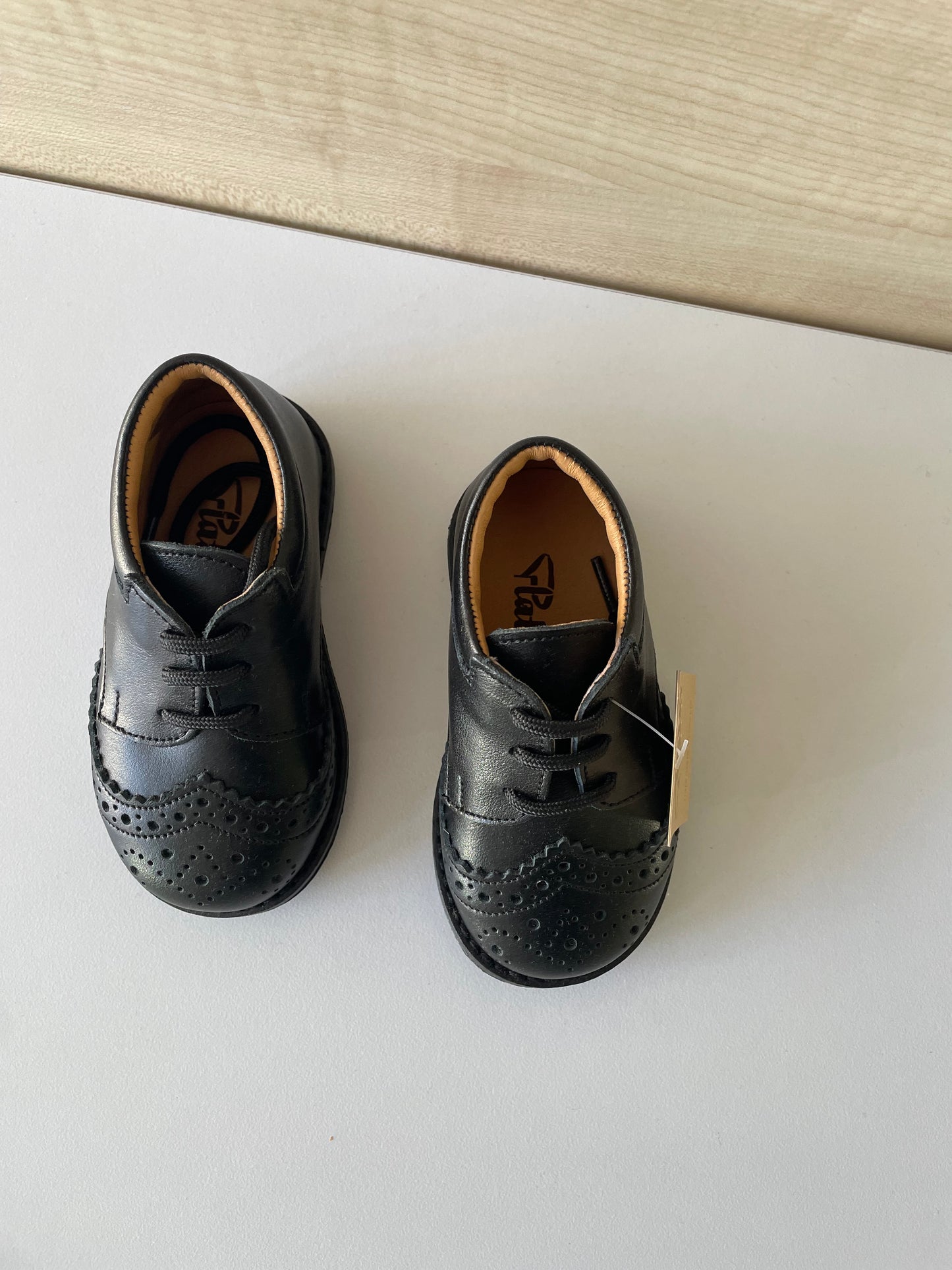 Scarpa Elegante Platis