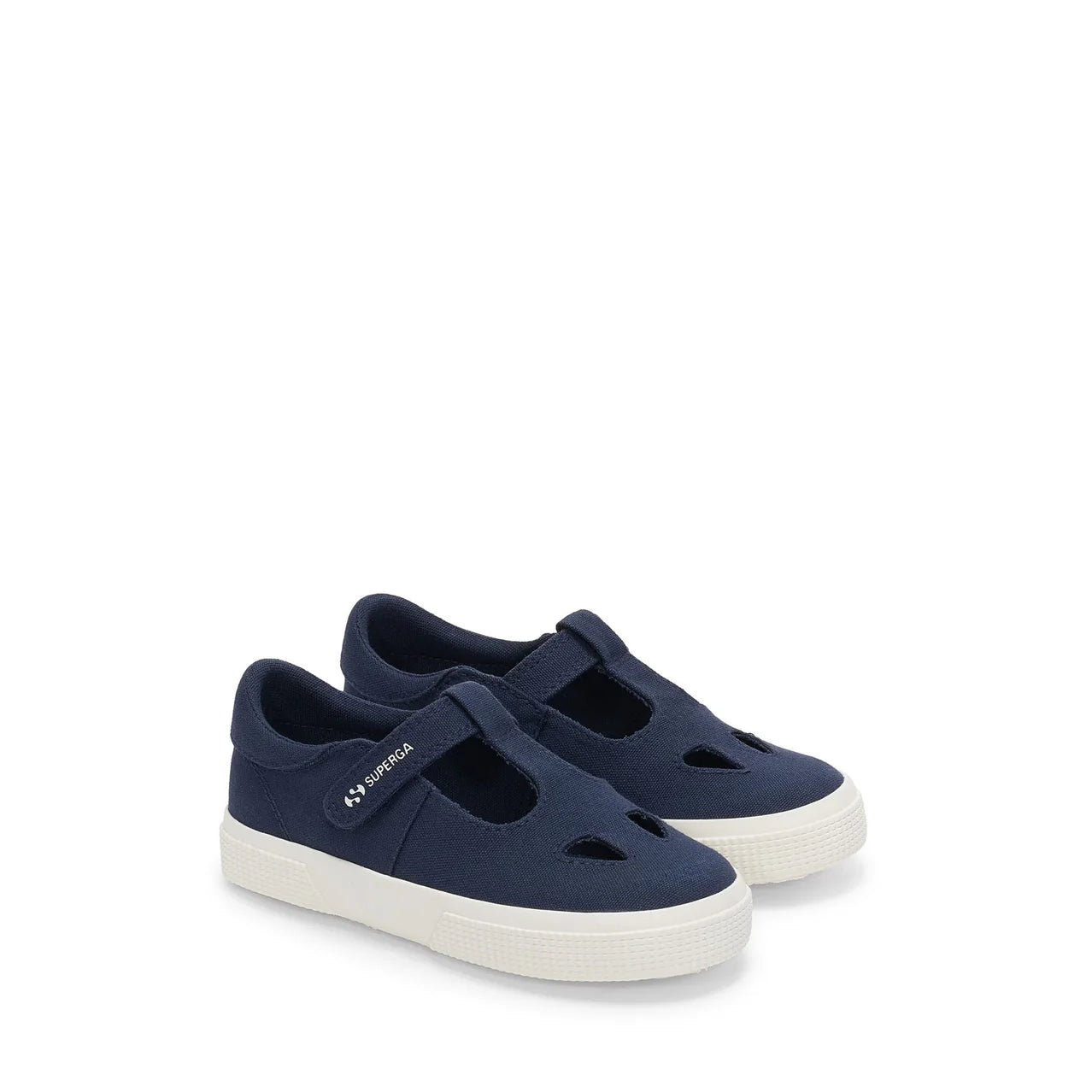 Superga con occhietti