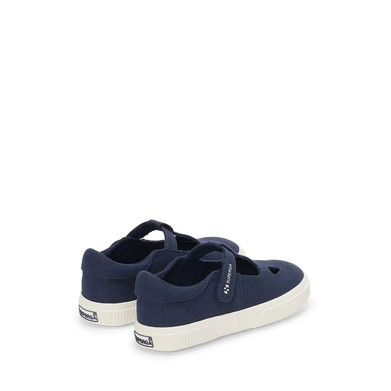 Superga con occhietti