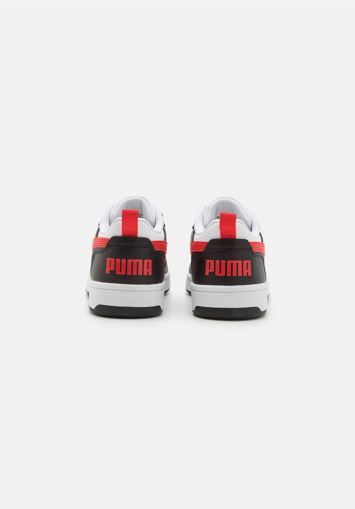 Puma Rebound V6 low