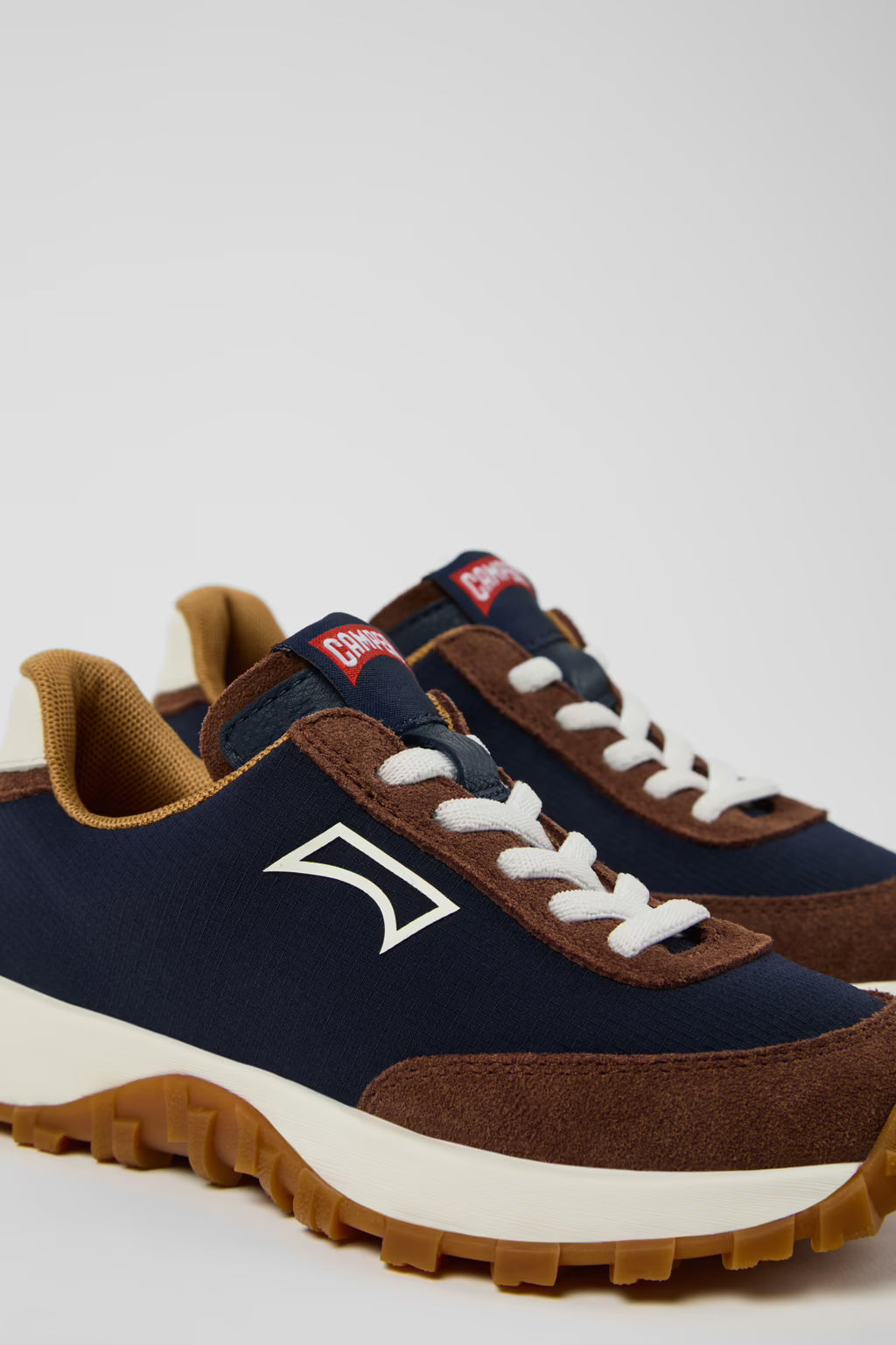 Sneaker slip-on in pelle