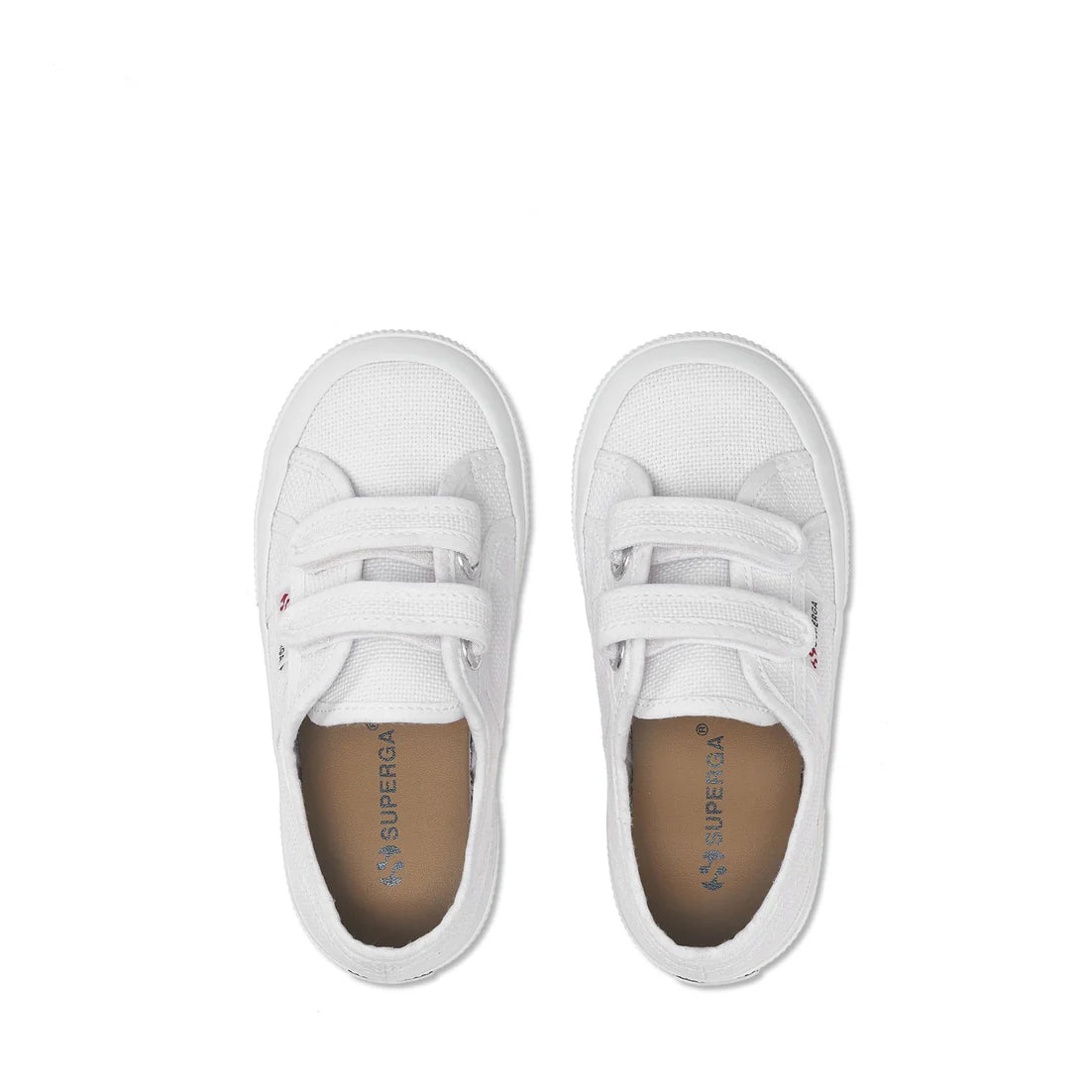 Superga con strappi