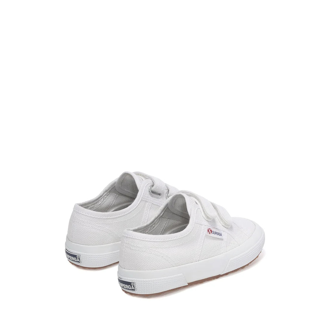Superga con strappi