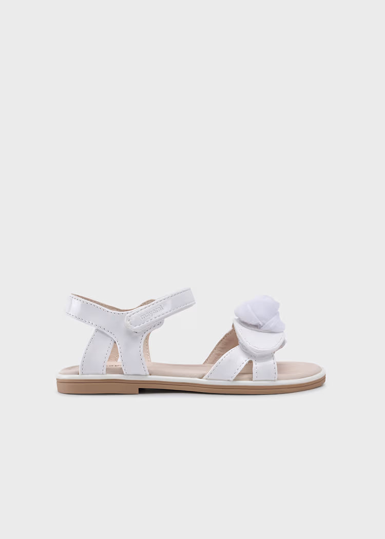Sandali eleganti in vernice